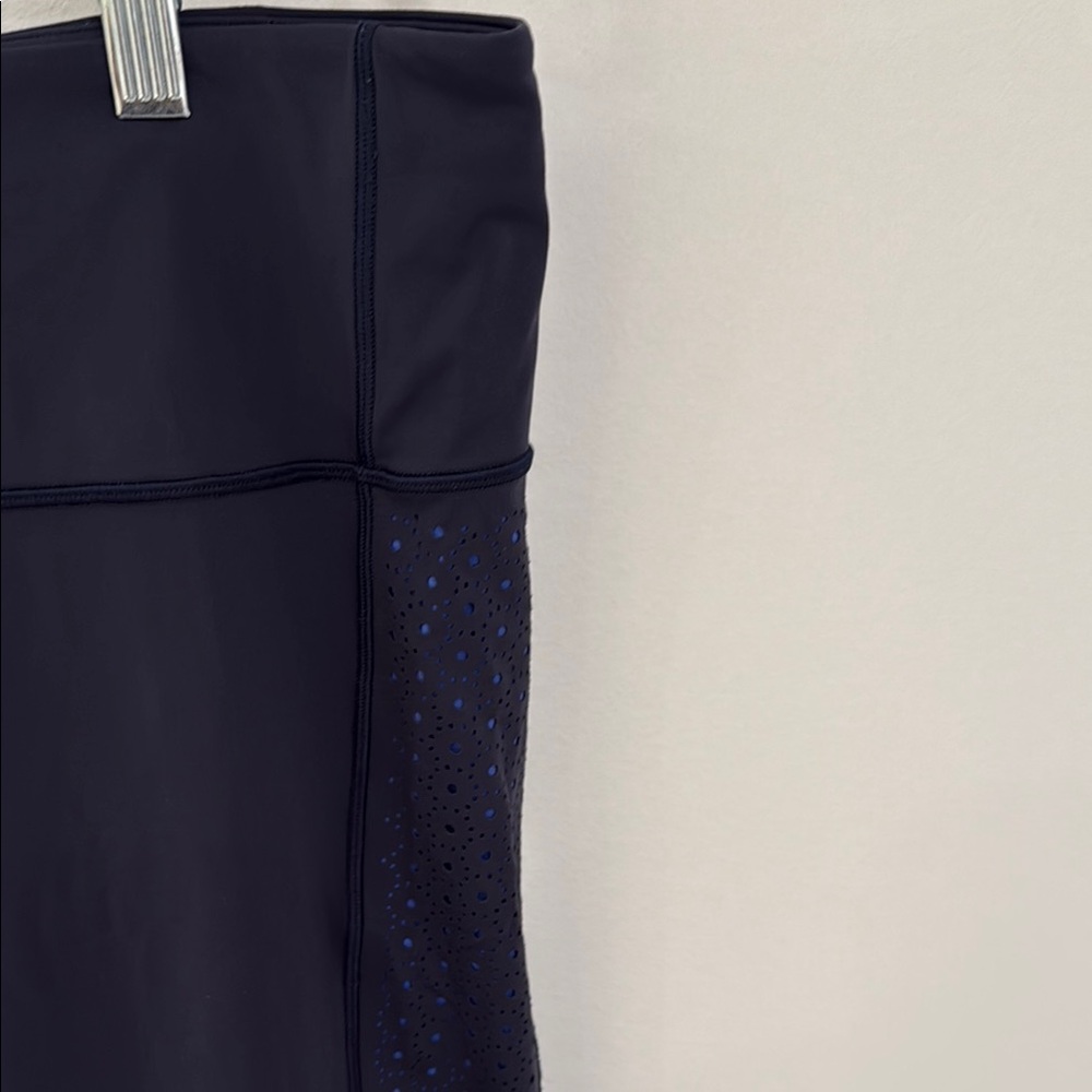 Navy Blue Lululemon Leggings with Mesh Detail - Picture 3 of 6